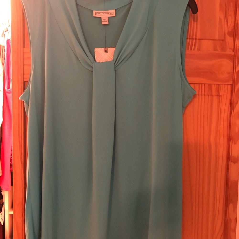 Dana Buchman Tank Top